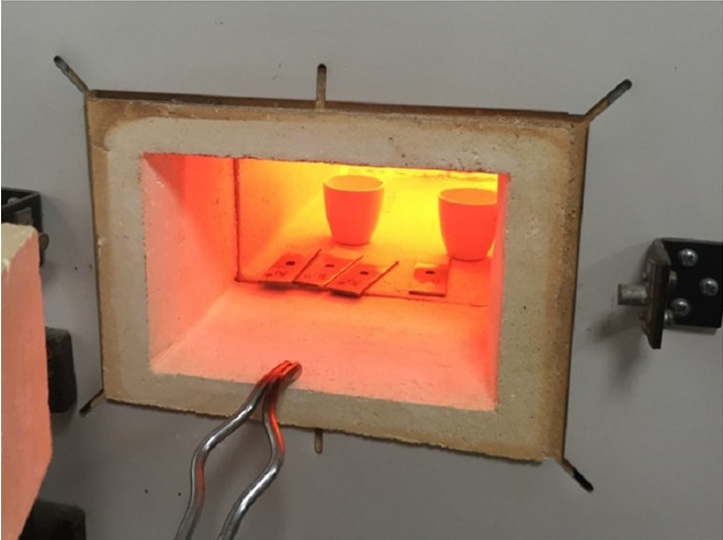 馬弗爐加熱管的密封可以選用什么膠?